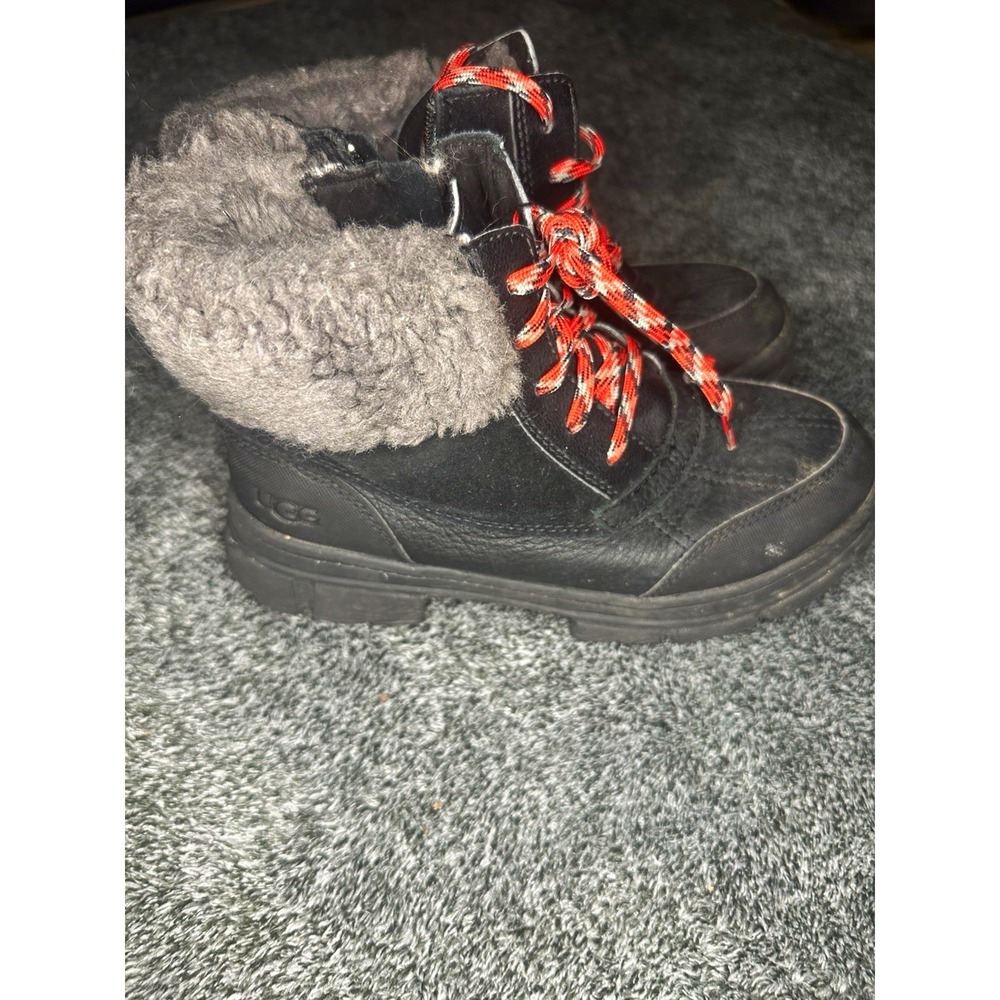 UGG Womens Size 4 Black Leather Shearling Fur Lined Lace Up Winter Boots 100255